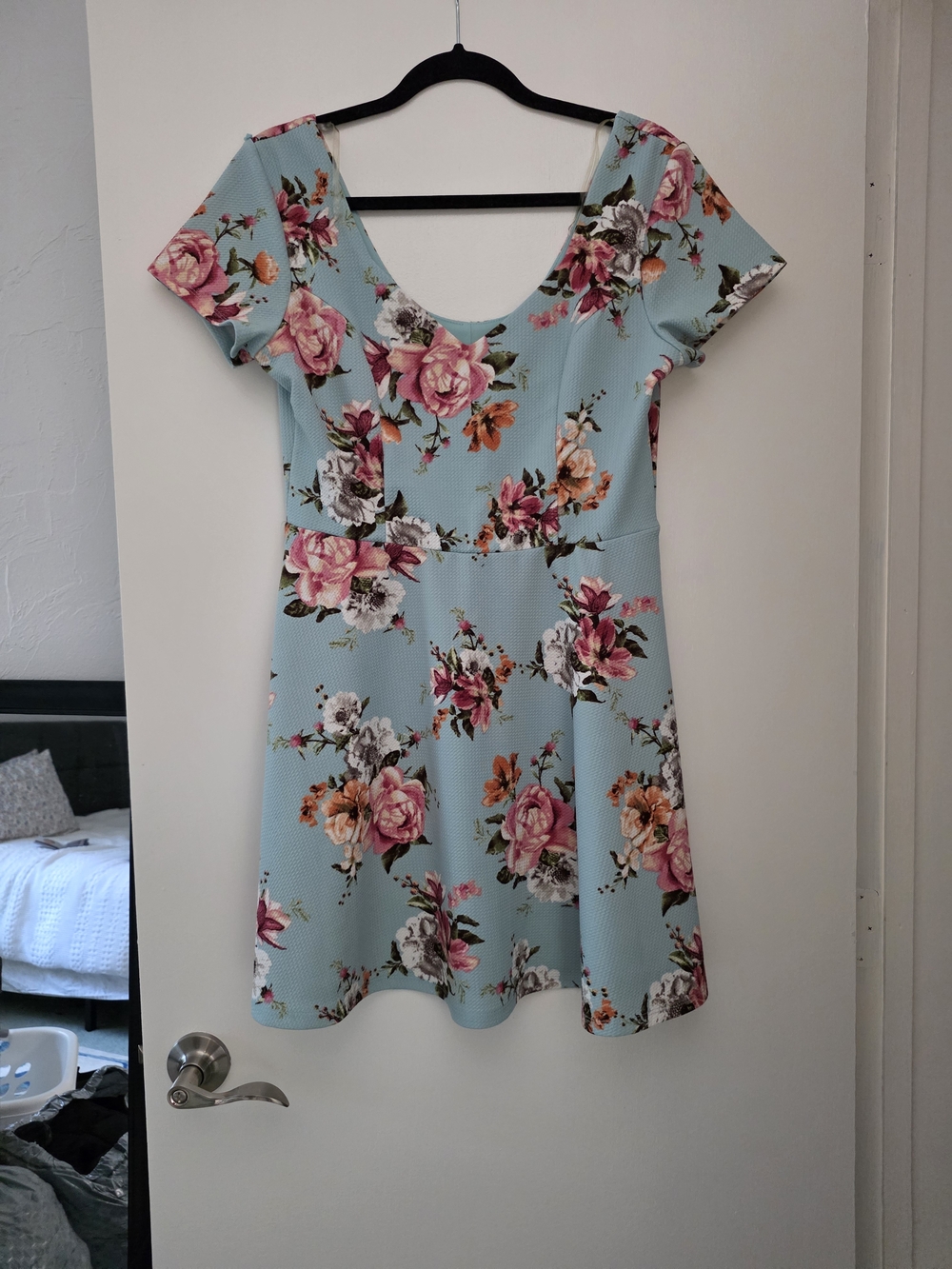 Light Blue Floral Scoop-Neck Dress